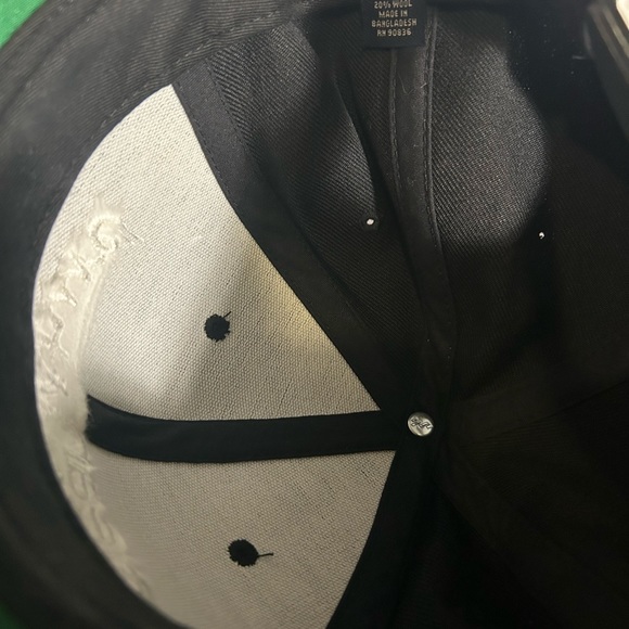 Clean culture snap back. One size. Like new. - Picture 2 of 3